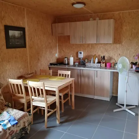 Eurostrus - Domki, Zoo