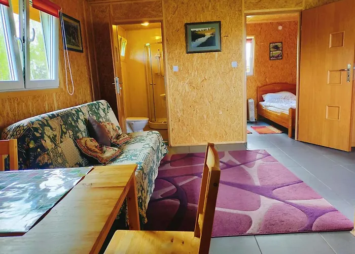 Hotel Eurostrus - Domki, Zoo *